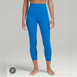 lululemon athletica High-Rise Cropped Leggings — Vibrant Blue